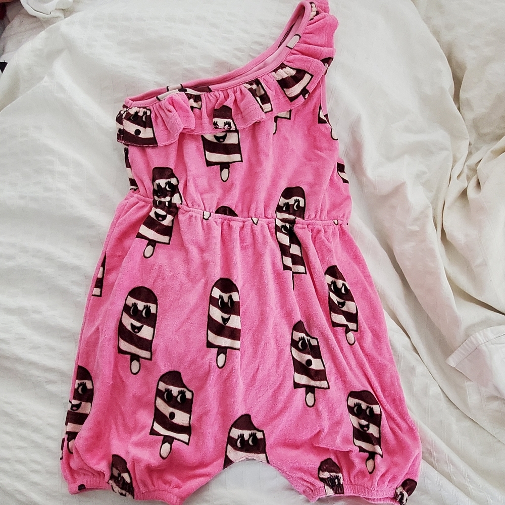 Hugo ❤  Tiki Ice Cream Romper sz12 (fits sz10)